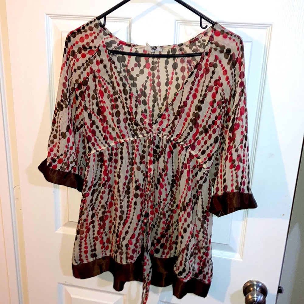 Sheer top with a vintage vibe.